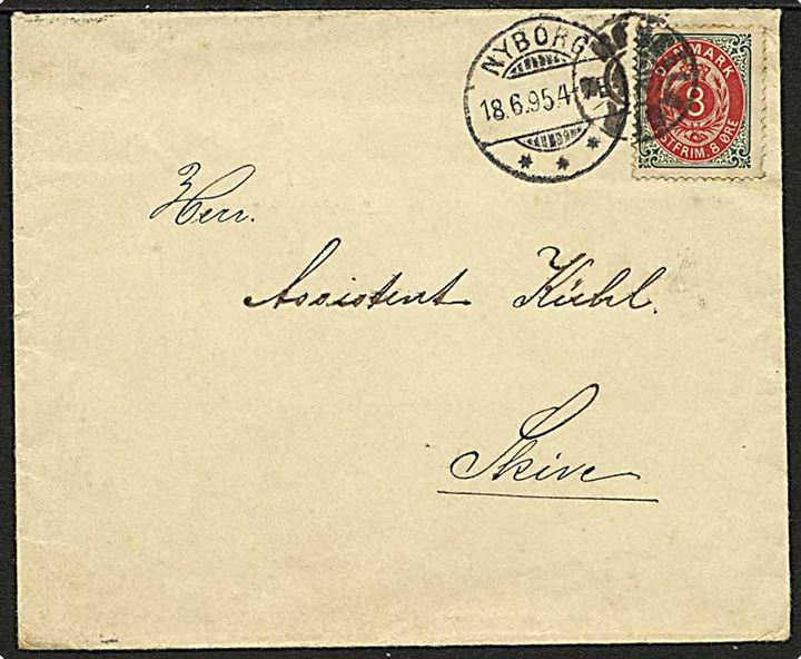 8 øre Tofarvet på brev annulleret med stjernestempel HESSELAGER og sidestemplet Nyborg d. 18.6.1895 til Skive.