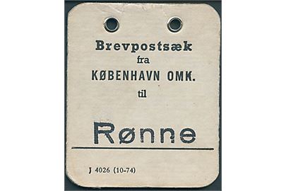 Brevpostsæk mærke - formular J 4026 (10-74) - fra København Omk. til Rønne på Bornholm.