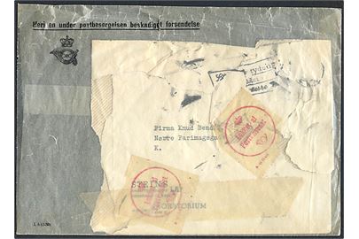 Kraftigt beskadiget lokalbrev i København lukket med lukkeoblat og ilagt pergamyn kuvert til beskadigede forsendelser - J.6 (2-50). Dato ulæselig.