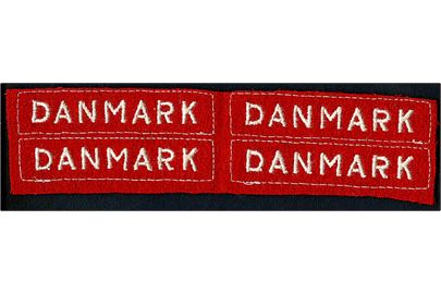 Danmark, uniformsmærker til brug for danske frivillige i britisk tjeneste. 4 ubenyttede mærker. 