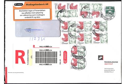 200 øre Bølgelinie og 7,25 kr. Arne Jacobsen (12) på rudekuvert sendt anbefalet med modtagelsesbevis fra Aarhus og annulleret Østjyllands Postcenter d. 4.12.2007 til København. På bagsiden vedhæftet modtagelsesbevis, som ikke er blevet returneret.