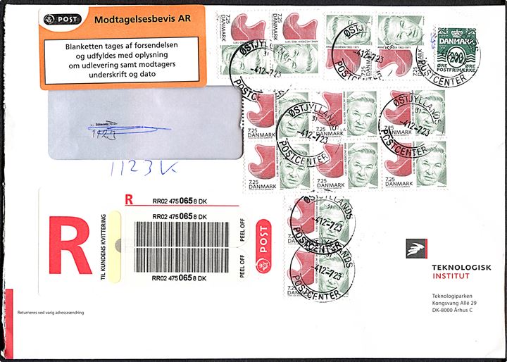 200 øre Bølgelinie og 7,25 kr. Arne Jacobsen (12) på rudekuvert sendt anbefalet med modtagelsesbevis fra Aarhus og annulleret Østjyllands Postcenter d. 4.12.2007 til København. På bagsiden vedhæftet modtagelsesbevis, som ikke er blevet returneret.