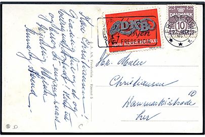 10 øre Bølgelinie og Danske Kvinders Beredskab mærkat på lokalt brevkort i Fredericia d. 23.12.1939. 