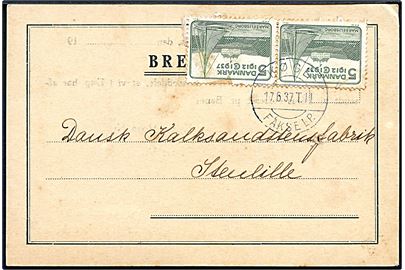 5 øre Regentjubilæum i parstykke på brevkort fra Fakse Ladeplads annulleret med bureaustempel Køge - Fakse Lp. T.11 d. 17.6.1937 til Stenlille. Mærker lidt nusset.