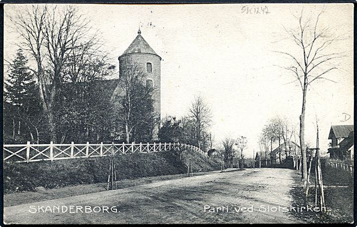 5 øre Fr. VIII på brevkort (Skanderborg, parti ved Slotskirken) annulleret med stjernestempel STILLING og sidestemplet Skanderborg d. 6.5.1907 til Brejning pr. Børkop.