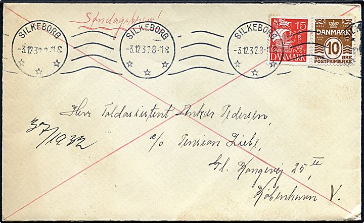 10 øre Bølgelinie og 15 øre Karavel på søndagsbrev fra Silkeborg d. 3.12.1932 til København.