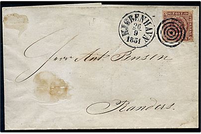 4 R.B.S. Ferslew med flot rand på brev annulleret med stumt stempel og sidestemplet antiqua Kjøbenhavn d. 26.9.1851 til Randers.