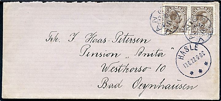 20 øre Chr. X i parstykke på brev annulleret med stjernestempel VANG og sidestemplet Hasle d. 13.6.1922 til Bad Oeynhausen, Tyskland.