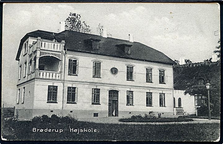 5 øre Chr. IX på brevkort (Brøderup Højskole) annulleret med stjernestempel TAPPENØJE og sidestemplet bureau Præstø - Næstved T.1 d. 14.5.1906 til Ejby Hestehave pr. Kjøge.
