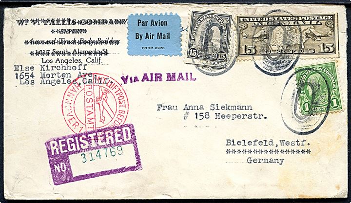1 cent Franklin, 15 cents Liberty og 15 cents Airmail på anbefalet luftpostbrev fra Los Angeles d. 23.11.1933 via New York til Bielefeld, Tyskland. Rødt luftpoststempel: Mit Luftpost befördert Postamt Hannover 1.