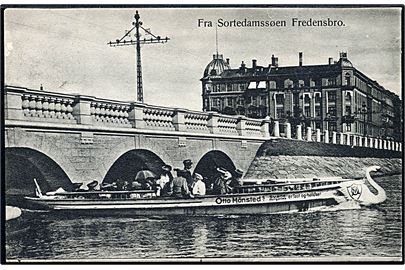 København. Fra Sortedamssøen Fredensbro. Rutebåd med Reklame fra Otto Mønsted. E. H: Lorenzen & Co. no. 4. 