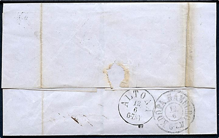 4 sk. 1858 udg. på brev annulleret med nr.stempel 3 og sidestemplet antiqua K.D.O.P.A. Luebeck d. 11.6.1861 til Altona.