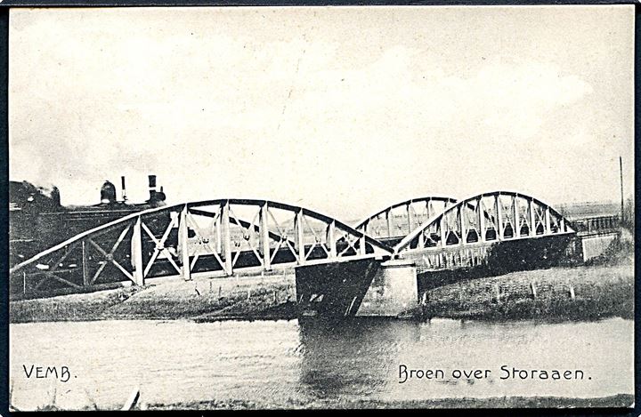 Vemb. Broen over Storaaen med Lokomotiv. M. Høegsberg no. 14483. 