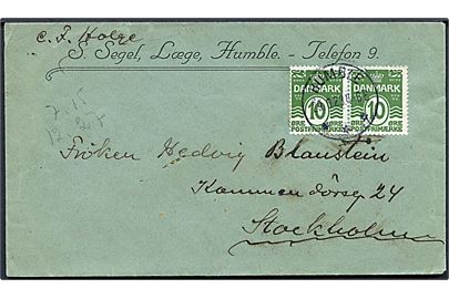 10 øre Bølgelinie i parstykke på brev annulleret med brotype IIIb Humble d. 29.6.1923 til Stockholm, Sverige.