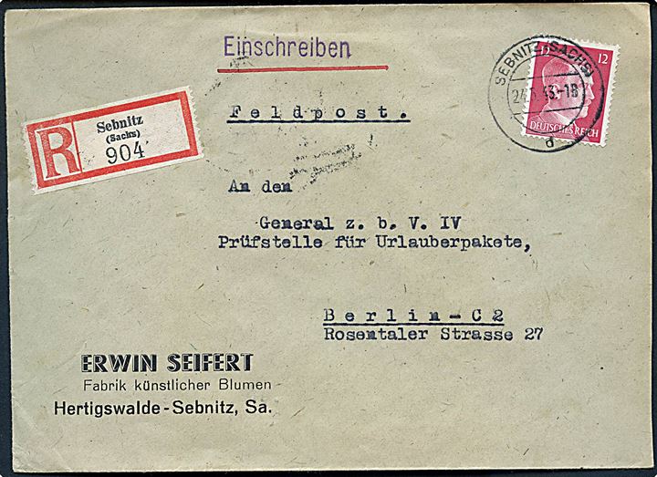 12 pfg. Hitler og på bagsiden 30 pfg. Hindenburg i sammentryk på anbefalet brev fra Sebnitz d. 24.5.1943 påskrevet Feldpost til General z.b.V. IV (= Überwachung des Wehrmachts reiseverkehrs u. Betreuungsdienste) Prüfstelle für Urlauberpakete i Berlin. 
