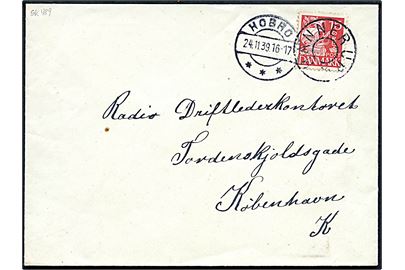 15 øre Karavel på brev annulleret med udslebet stjernestempel HANNERUP og sidestemplet Hobro d. 24.11.1939 til København.