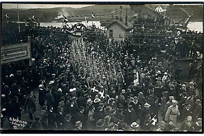 Genforeningen. Sønderjysk Kommandos indtog i Haderslev d. 5.5.1920. A. Andresen no. 17.