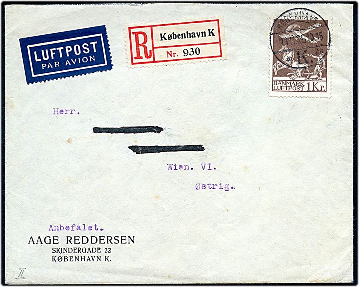 1 kr. Luftpost single på anbefalet luftpostbrev fra København d. 11.11.1929 via Berlin til Wien, Østrig. Del af adresse overstreget.