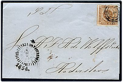 4 R.B.S. Thiele III på brev annulleret med nr.stempel 1 og sidestemplet svagt kompasstempel i Kjøbenhavn 1854 til Haderslev. 