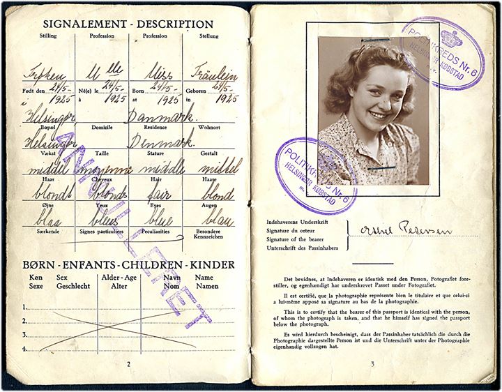 Rejsepas med foto af kvinde udstedt i Helsingør 1948. Mange stempler og 2 stempelmærker fra rejser til Sverige. Fængselsvæsenets Trykkeri, Nyborg.