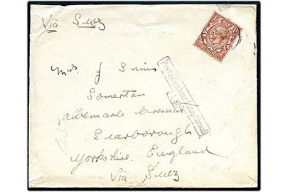1½d George V på brev fra Hong Kong påskrevet via Suez og annulleret London d. 31.7.1933 og sidestemplet Posted on board ship Abroad / I.S. til Scarborugh, England.