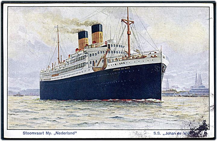 2½ c. og 3 c. (par) Ciffer udg. på brevkort (S/S Johan de Witt) skrevet i Middelhavet og annulleret med skibsstempel Postagent Batavia - Rotterdam 1 d. 4.6.1931 til København, Danmark.