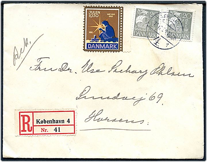 20 øre Karavel i parstykke og Julemærke 1930 på anbefalet brev fra København d. 16.12.1930 til Horsens. 