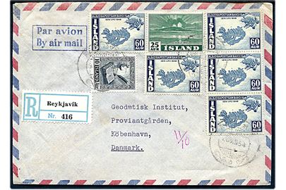 10 aur Skrifter, 25 aur Hekla og 60 aur UPU (5) på anbefalet luftpostbrev fra Reykjavik d. 20.12.1954 til Geodætisk Institut i København.