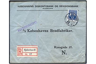 40 øre Genforening med perfin D på firmakuvert fra Københavns Diskontobank og Revisionsbank sendt som anbefalet lokalbrev og annulleret brotype Vb København B. sn24 d. 27.7.1922. Fold.