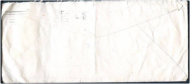 20 cents (2) på aflangt luftpostbrev fra Edmonton d. 17.9.1945 til Haderslev, Danmark. Rødt rammestempel O.A.T. (Onward Air Transmission) fra London. 