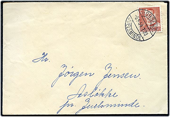 30 øre Fr. IX på brev fra Raarup annulleret med bureaustempel Horsens - Juelsminde T.33 d. 6.5.1954 til Asløkke pr. Juelsminde.
