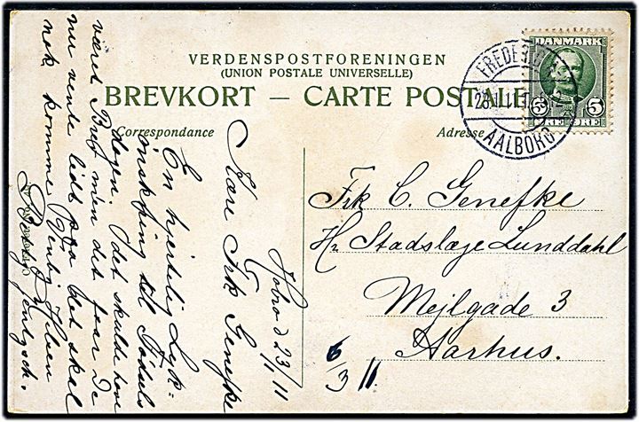 5 øre Fr. VIII på brevkort fra Hobro annulleret med bureaustempel Fredericia - Aalborg T.942 d. 23.1.1911 til Aarhus.