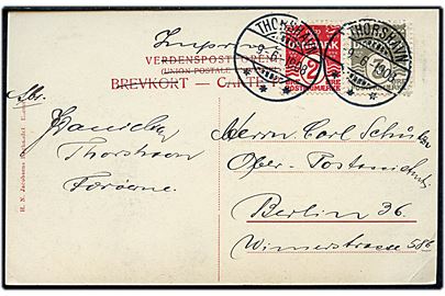 2 øre og 3 øre Bølgelinie på brevkort (Bassaltstøtter ved Frodebø på Suderø) sendt som tryksag med brotype Ig Thorshavn d. 9.6.1908 til Berlin, Tyskland.