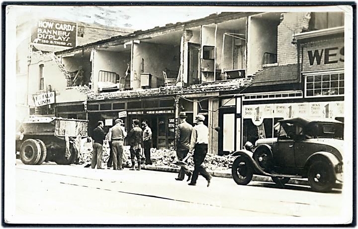 USA, ødelæggelser i Los Angeles d. 10.3.1933. Fotokort sendt fra Aberdeen Wash. d. 12.4.1933 til Danmark.