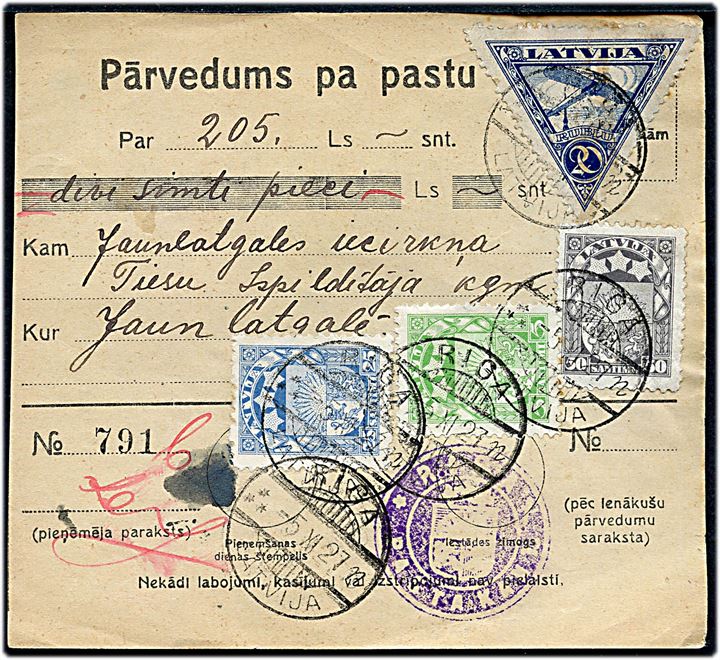 5 s., 25 s. og 50 s. Våben, samt trekantet 20 s. Luftpost udg, på postanvisning fra Riga d. 5.11.1927 til Jaunlatgale. 
