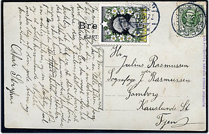 5 øre Fr. VIII og Julemærke 1909 på brevkort annulleret med stjernestempel VESTERBORG og sidestemplet svagt Nakskov d. xx.12.1909 til Kauslunde St.