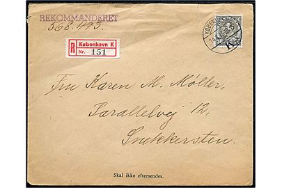 50 øre Chr. X med perfin V på anbefalet brev fra Direktoratet for Vareforsyning i København d. 14.8.1945 til Snekkersten.
