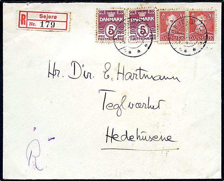 5 øre Bølgelinie (2) og 20 øre Chr. X (2) på anbefalet brev annulleret med brotype IIc Sejerø d. 9.11.1943 til Hedehusene. Nusset.