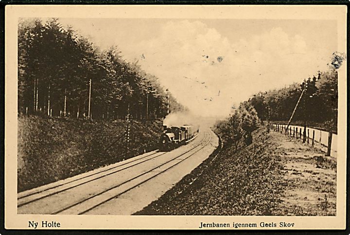 Ny Holte, jernbanelinie og damptog gennem Geels Skov. H. Chr. Petersen no. 579.  Kvalitet 8