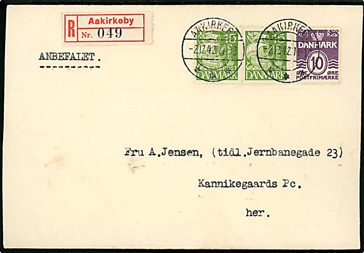 10 øre Bølgelinie og 15 øre Karavel i parstykke på anbefalet lokalbrev annulleret med brotype IIc Aakirkeby d. 2.12.1942.
