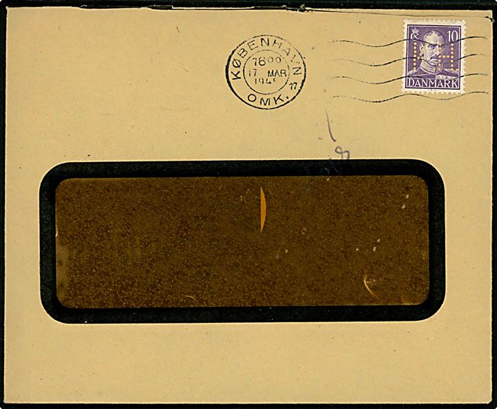 10 øre Chr. X med perfin K.H. på rudekuvert fra Kjøbenhavns Handelsbank sendt lokalt i København d. 17.3.1945.