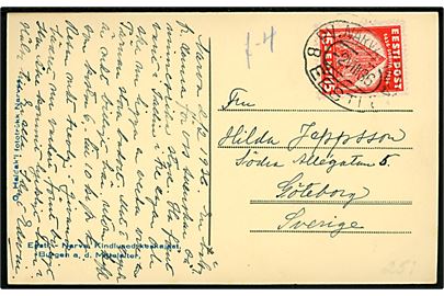 15 s. St. Birgitte kloster single på brevkort fra Narva annulleret med ovalt bureaustempel PV. Narva - Tapa d. 2.8.1936 til Göteborg, Sverige.