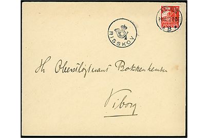 15 øre Karavel på brev annulleret med brotype IIIb Aarhus *B.* d. 14.10.1927 og sidestemplet med posthornstemnpel RISSKOV til Viborg.