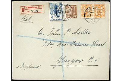 25 øre Karavel, 30 øre Regentjubilæum og 10 øre Gebyrmærke (par) på anbefalet brev fra København 21 (= Hovedbanegården) d. 10.9.1937 til Glasgow, Scotland.