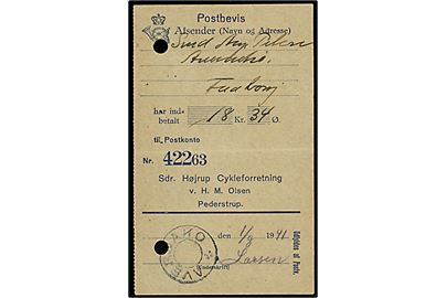 Postbevis for indbetaling med udslebet stjernestempel AVERNAKØ d. 1.8.1941. 2 arkivhuller.