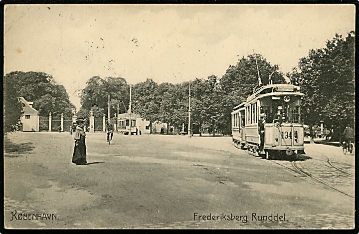 Frederiksberg Runddel med sporvogn no. 194. Stenders no. 3754. Kvalitet 7