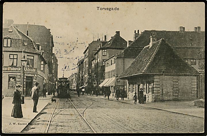 Torvegade 66 hj Christianshavns Voldgade 45 med sporvogn linie 2. J. F. no. 1416. Kvalitet 7