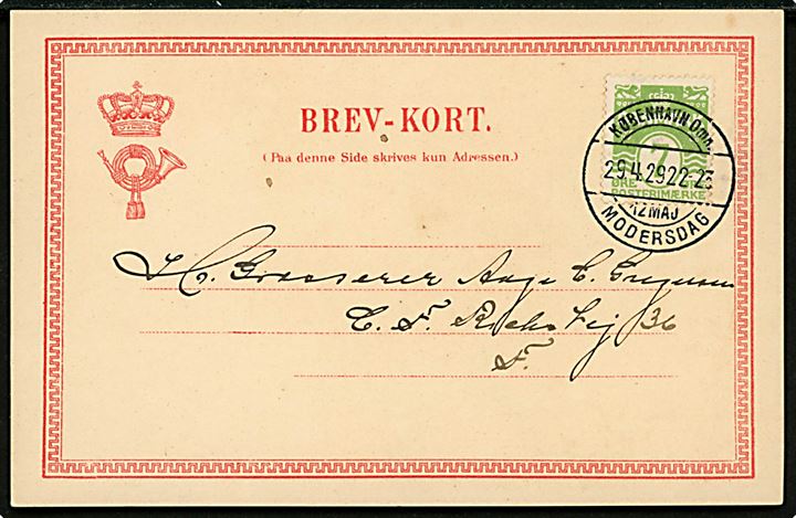 7 øre Bølgelinie på lokalt brevkort (Postparade fra KPK Udstilling 1902 tegnet af Carl Røgind) annulleret med særstempel København Omk / 12 Maj / Modersdag d. 29.4.1929.