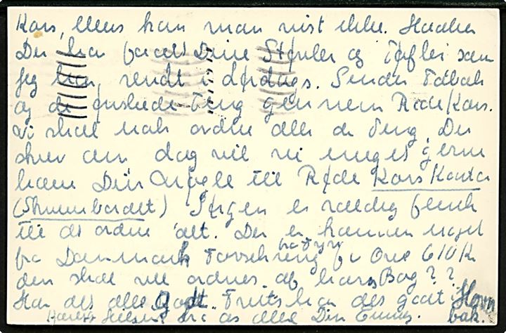 15 øre Chr. X helsagskort (fabr. 147) fra Charlottenlund d. 8.9.1943 til interneret officer, Oberstløjtnant Chr. F. F. Tillisch, Marienlyst, Helsingør. Håndskrevet censur-påtegning: “Cens.” og signatur. Meget usædvanlig. 