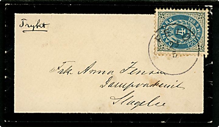 4 øre Tofarvet omv. rm. på lille sørgekuvert sendt som tryksag og annulleret lapidar Feiø d. 28.5.1901 til Slagelse.